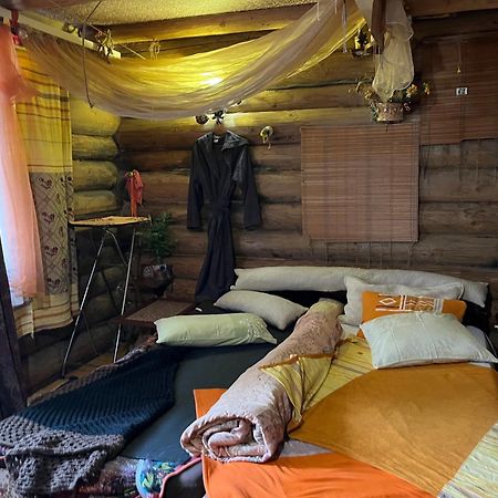 Hotel Piatkovskiy Pilipets Buitenkant foto