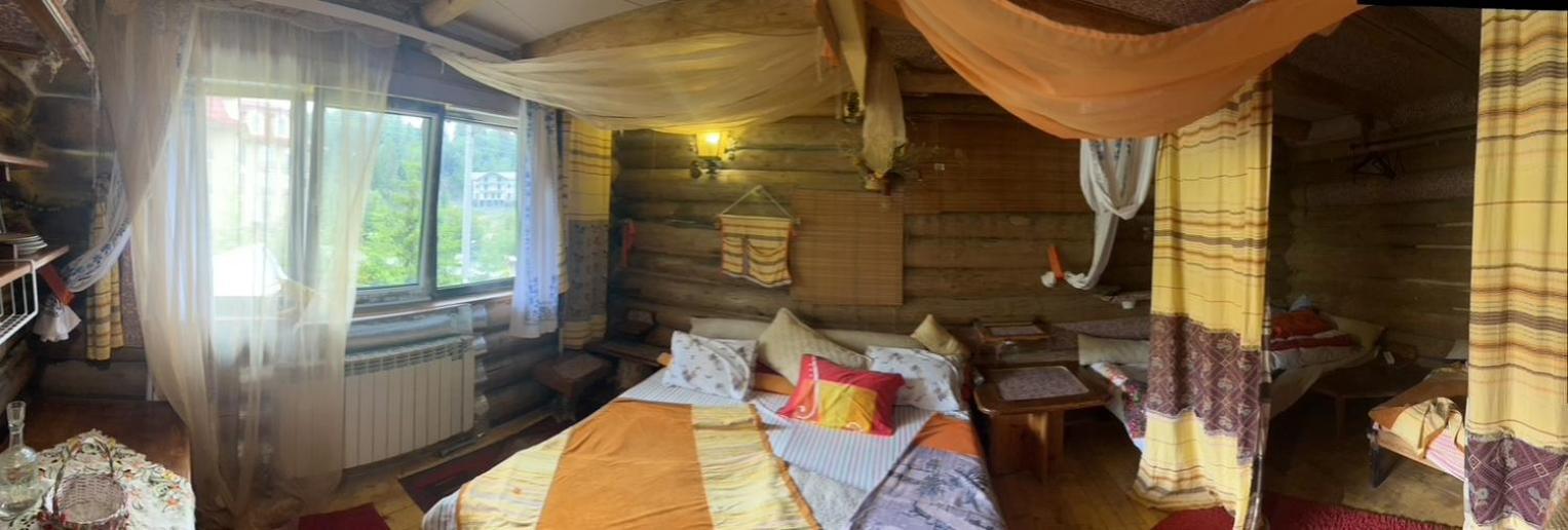Hotel Piatkovskiy Pilipets Buitenkant foto