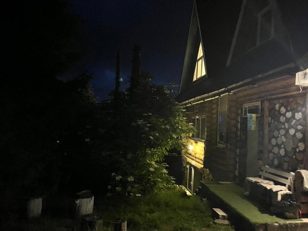 Hotel Piatkovskiy Pilipets Buitenkant foto