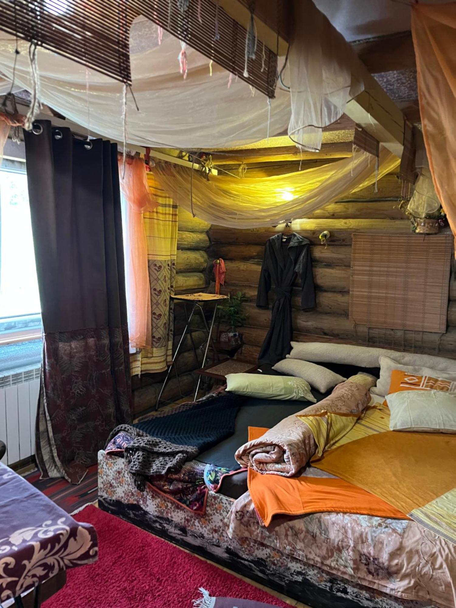 Hotel Piatkovskiy Pilipets Buitenkant foto